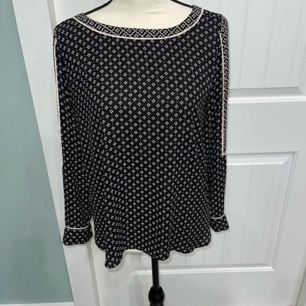 Ann Taylor Loft Crewneck blouse size Petite small